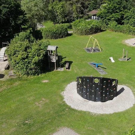 Holiday home Winnetou Schwarzkittelpfad 85