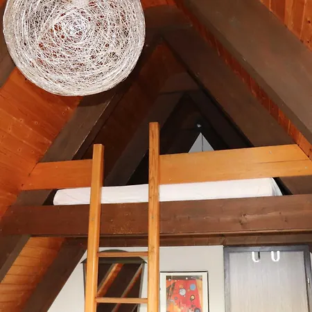 Сasa de vacaciones Winnetou Schwarzkittelpfad 85 Waldbrunn (Baden-Wurttemberg)